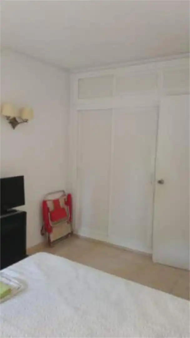 Apartamento en AVD gamonal arroyo de la miel - Foto 9