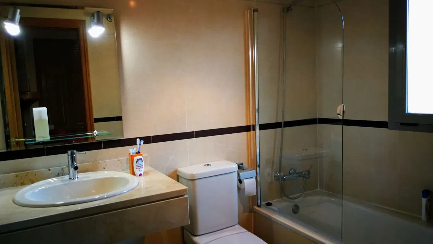 Piso en avenida de la Ilustración, 91 - Foto 7