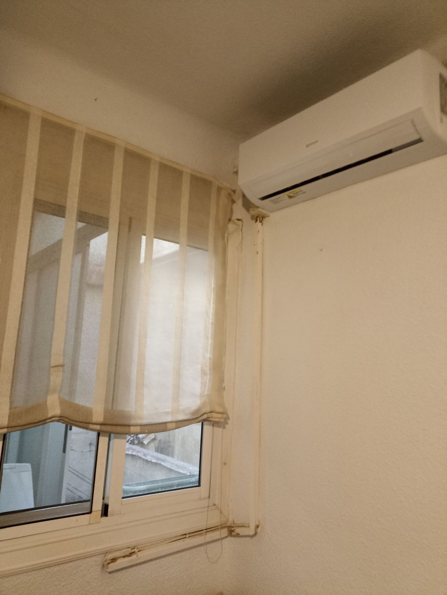 Alquiler de piso en Calle Poeta Vicente Medina, 8 - Foto 3