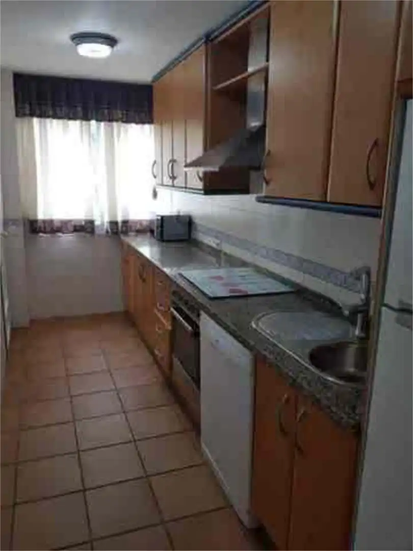 Piso en Avda Nuevo Oasis - Foto 4