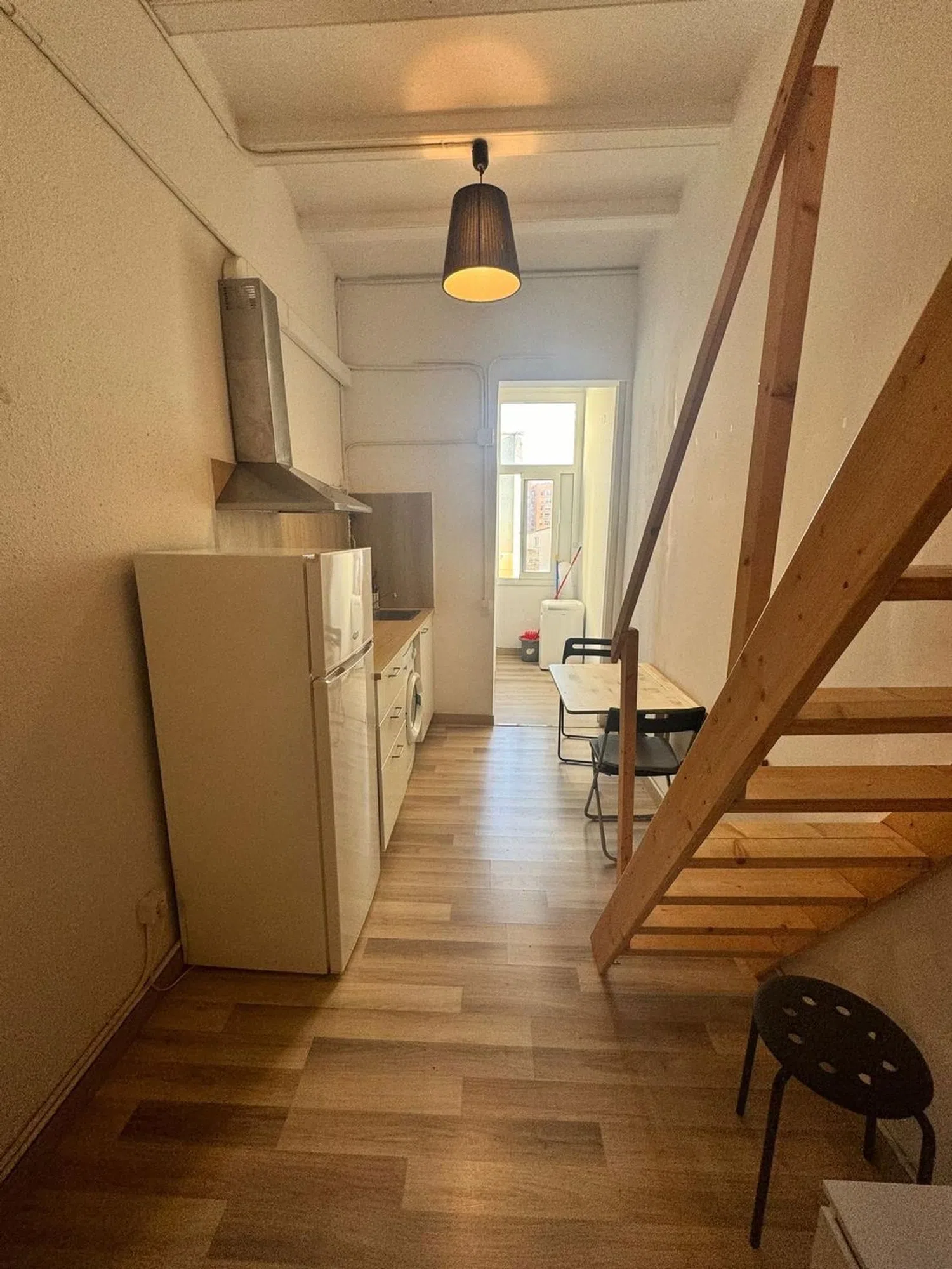 Estudio en calle d'Edison, 6 - Foto 1