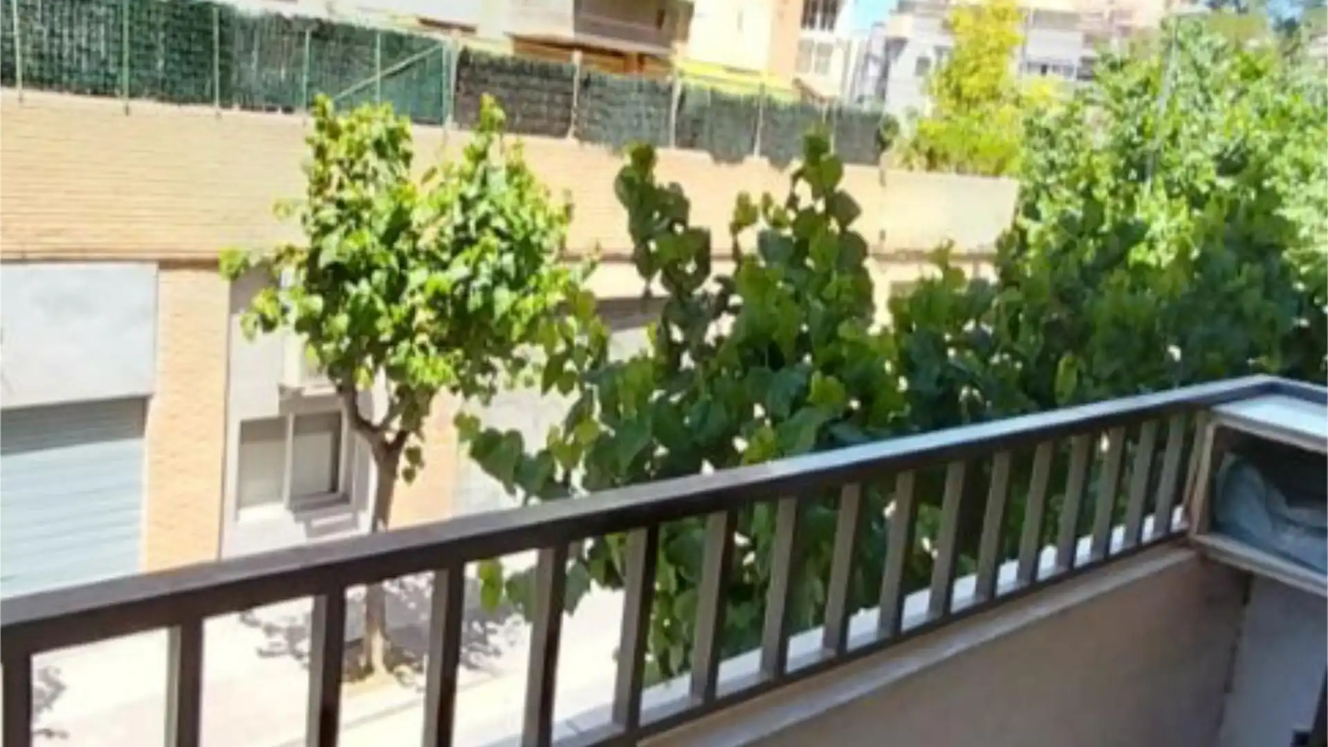 Piso en  Calle Entierro de la Sardina 16 - Foto 5