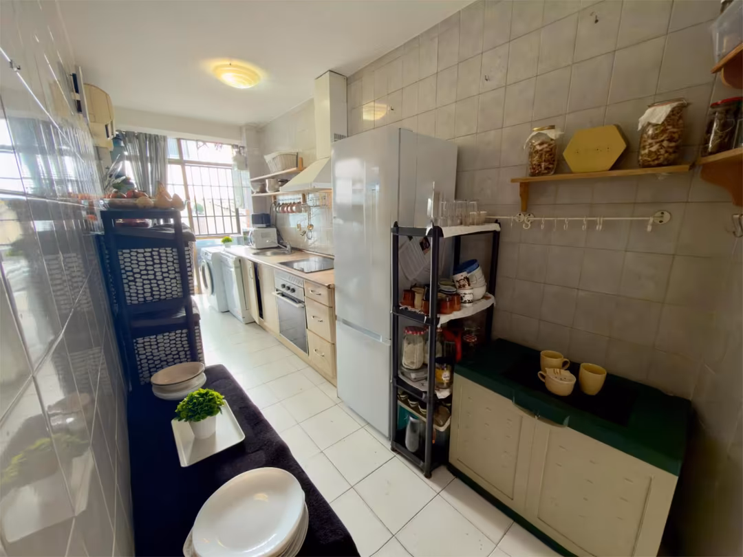 Piso en  Calle de la Dalia 5 - Foto 4