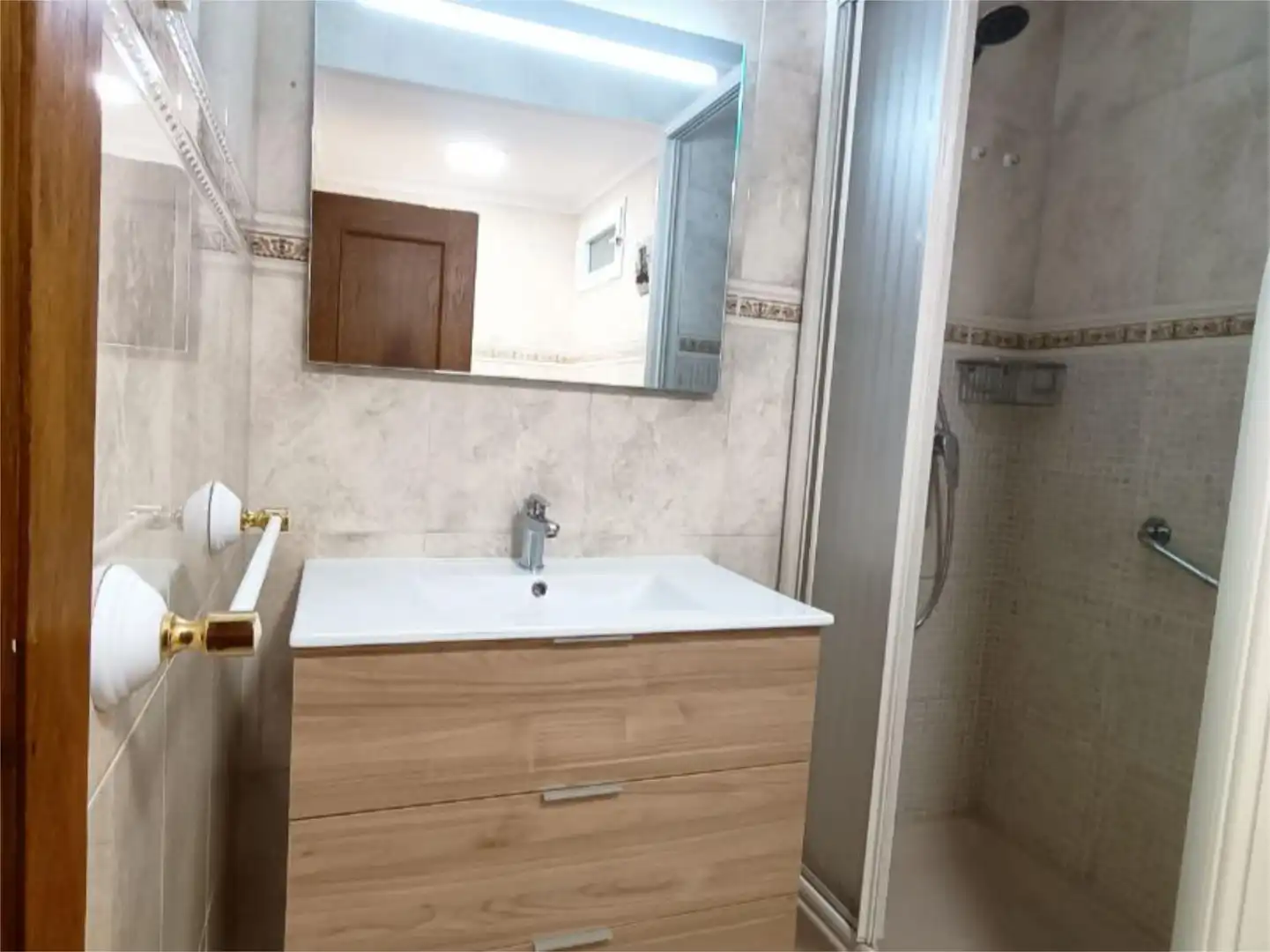 Piso en  Calle Camilo Alonso Vega 4 - Foto 7