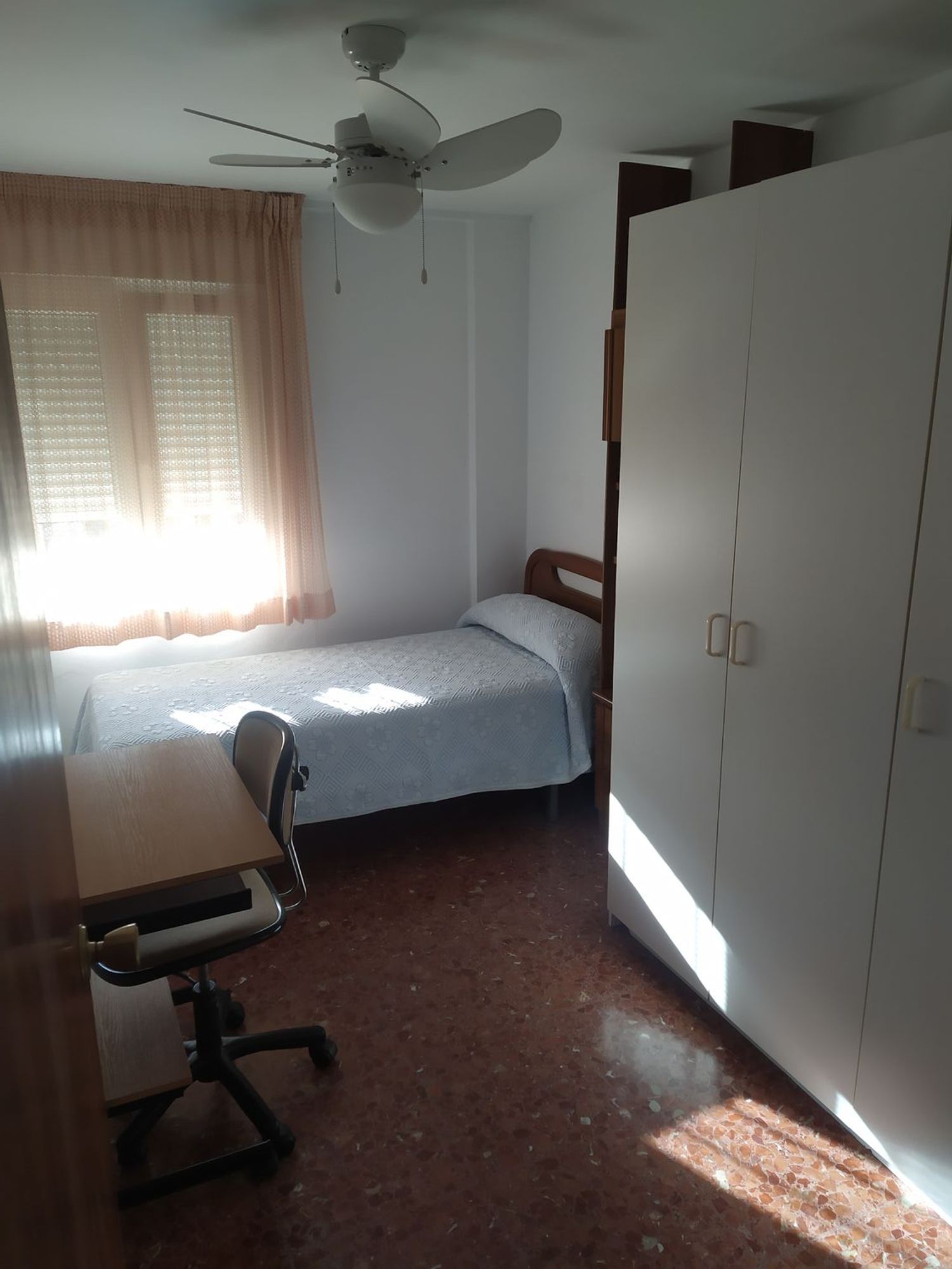 Piso en calle José María Pemán, 1 - Foto 5