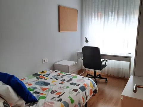 Piso en calle Catedrático Gimeno, 1 - Foto 5