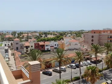 Piso en Avenida del Sabinar - Foto 3