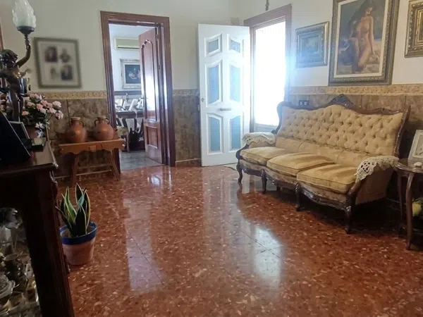 Chalet adosado en Calle Almazara, 33 - Foto 1