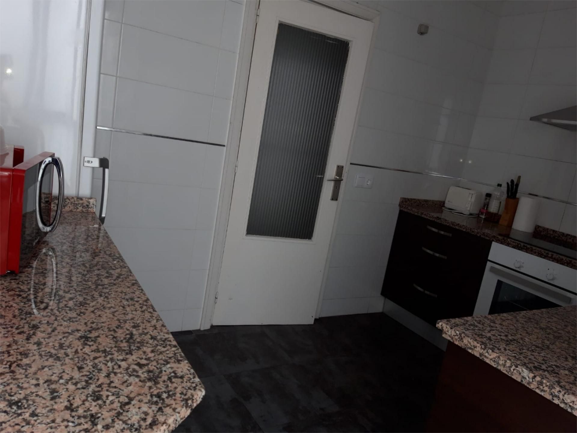 Piso en  Avenida de Villamayor 10 - Foto 16