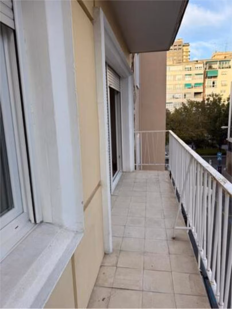 Apartamento en Plaza de Toros - Foto 4