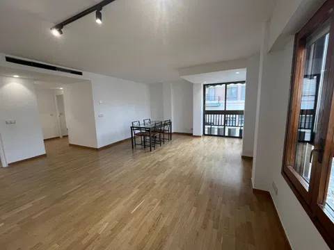 Piso en avenida Alfonso El Sabio, 43