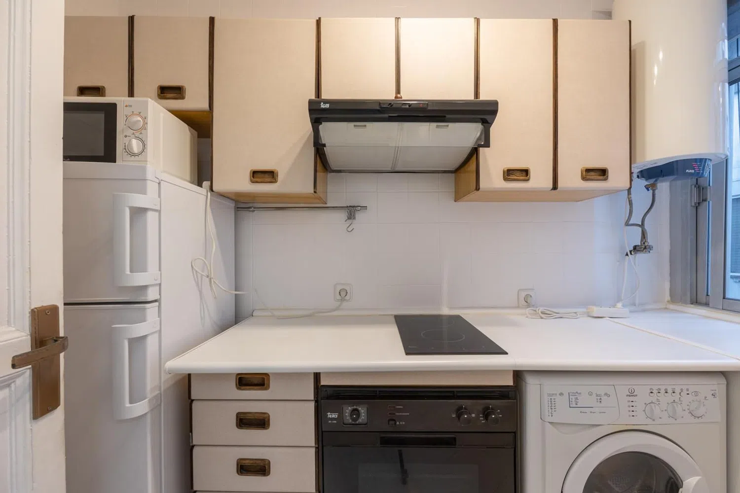 Piso en calle de Luchana - Foto 13