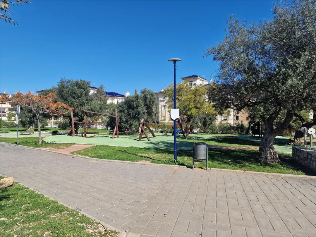 Piso en  Calle Mercedes Formica 4 - Foto 55