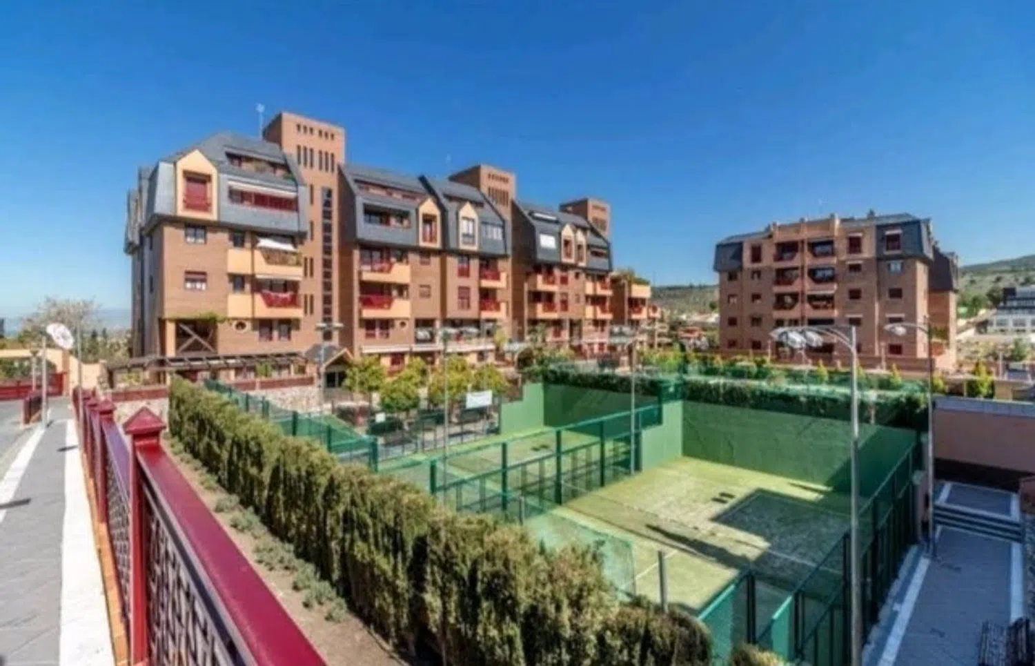 Piso en calle Aconcagua, 2 -28 - Foto 5