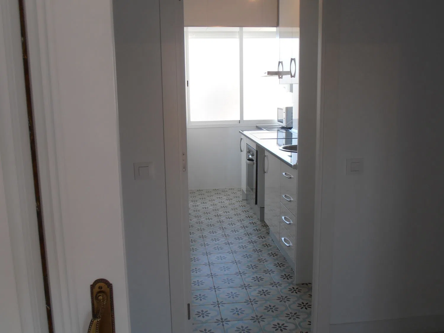 Piso en Barrio Tres Olivos - Valverde - Foto 8
