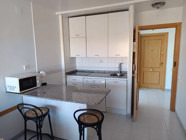 Piso en Calle d'Amadeu Vives, 41 - Foto 4