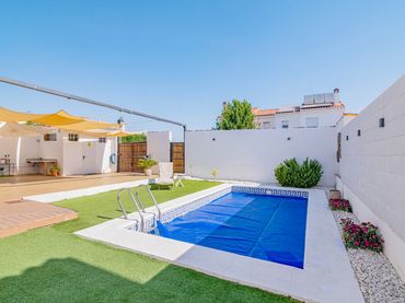 Chalet en  Calle Claveles 17 - Foto 3