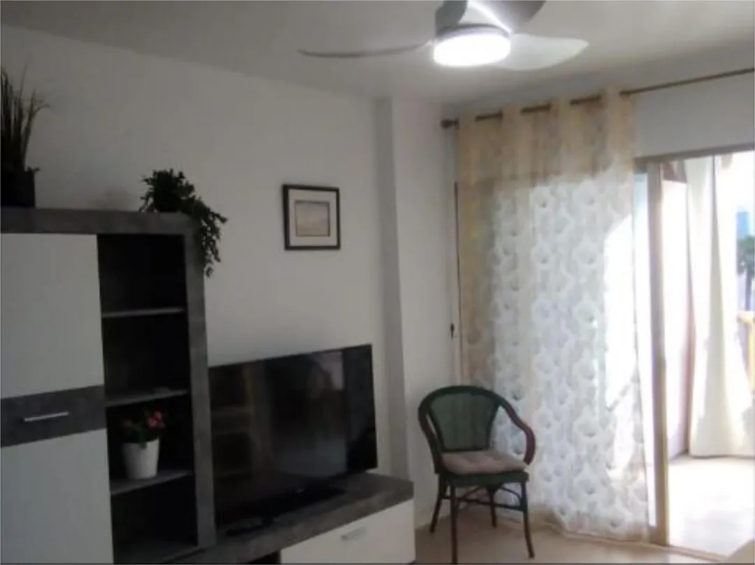 Piso en  Avenida del Doctor Orts Llorca 11 - Foto 10