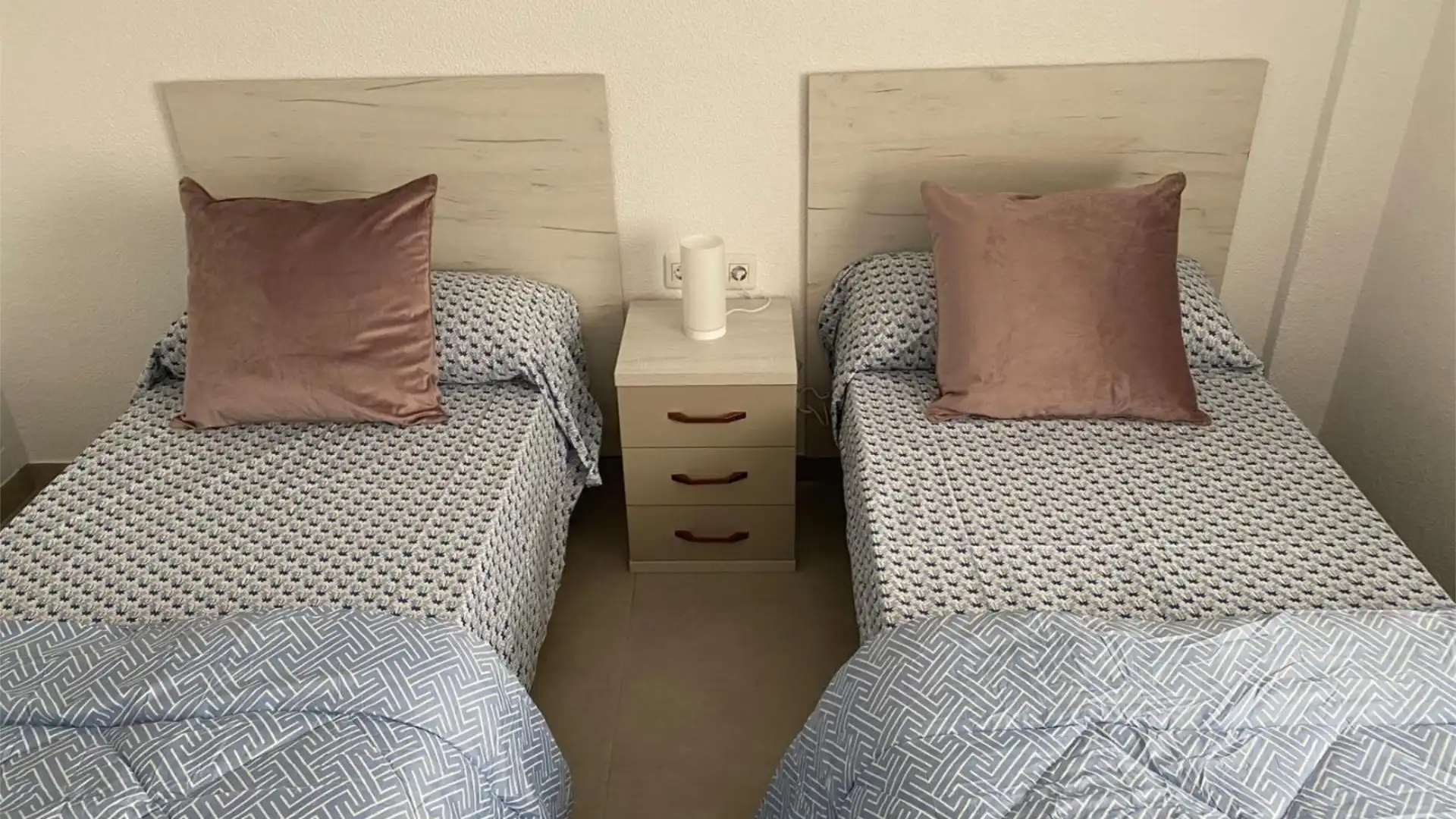 Piso en  Avenida de la Armada Española 18 - Foto 23