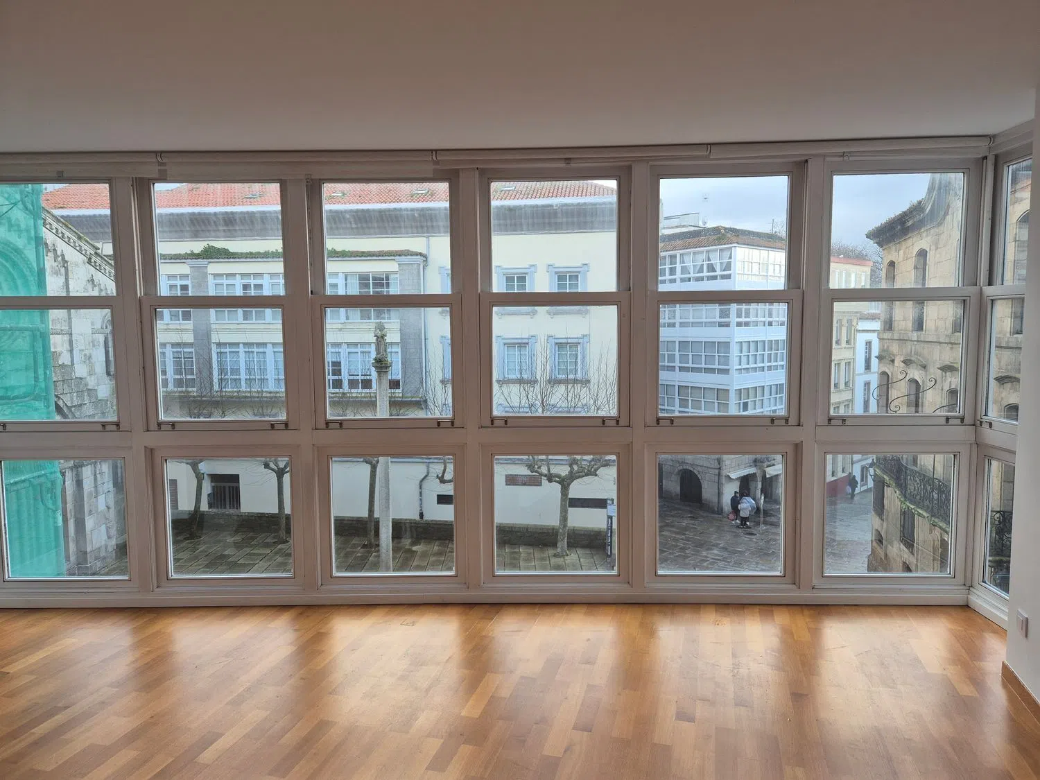 Piso en travesía Porta de Aires, 2