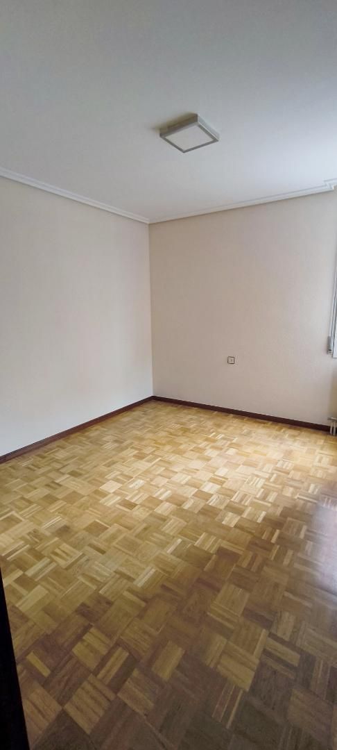 Piso en  Pintor Aurelio Verá-Fajardo Kalea 10 - Foto 6