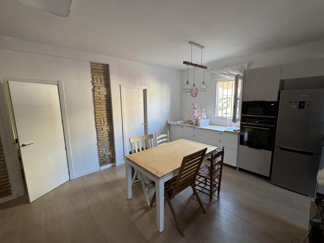 Planta baja en  Carrer Alfara del Patriarca 1 - Foto 7