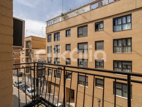 Piso en calle de la Serra d'Agullent - Foto 5