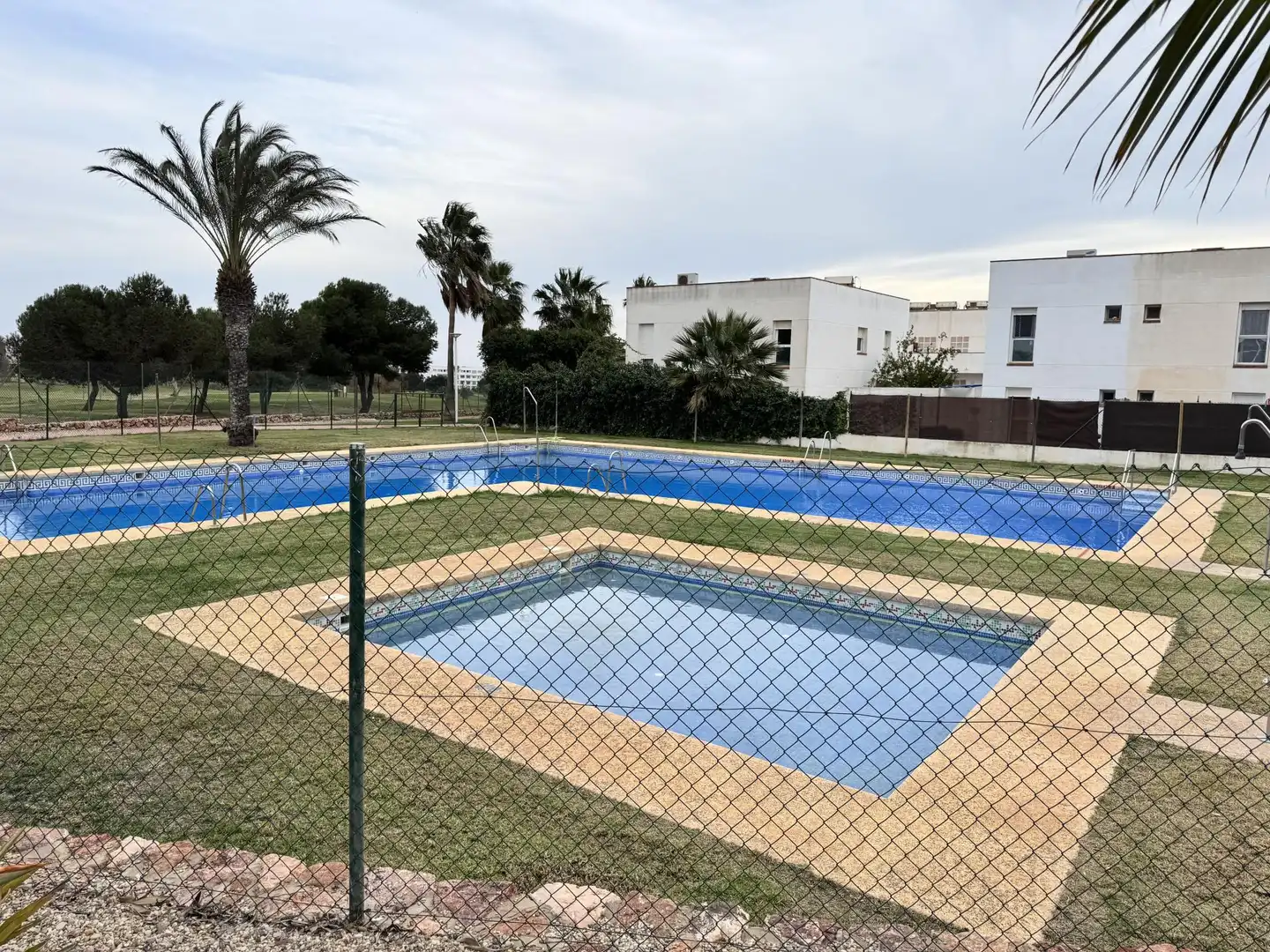 Piso en  Avenida de los Juegos del Mediterráneo 37 - Foto 2