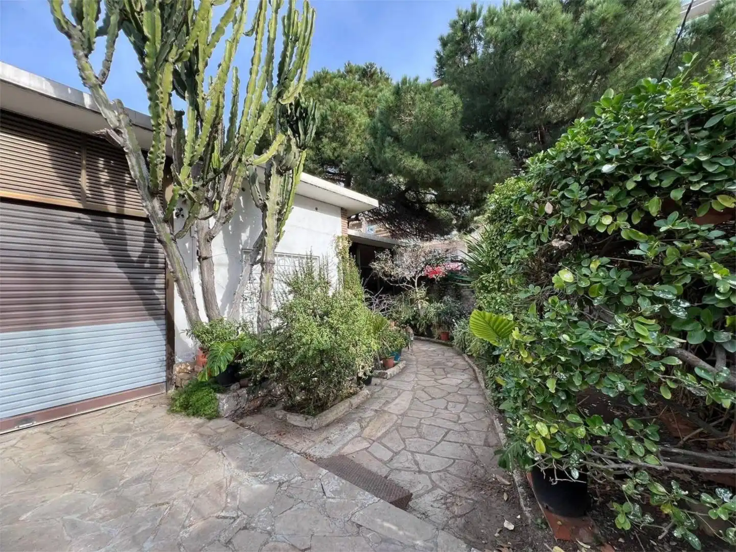 Chalet en  Carrer d'Osca 4a - Foto 4