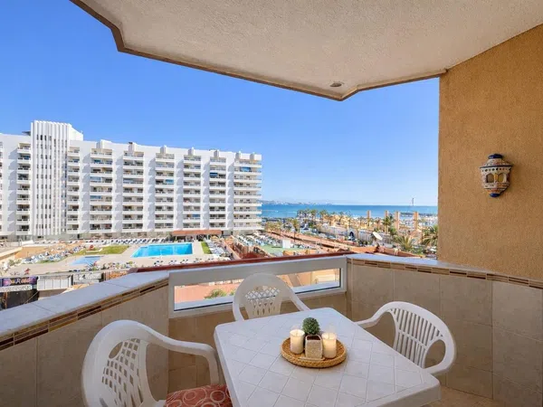 Piso en calle Martinez Catena, 6