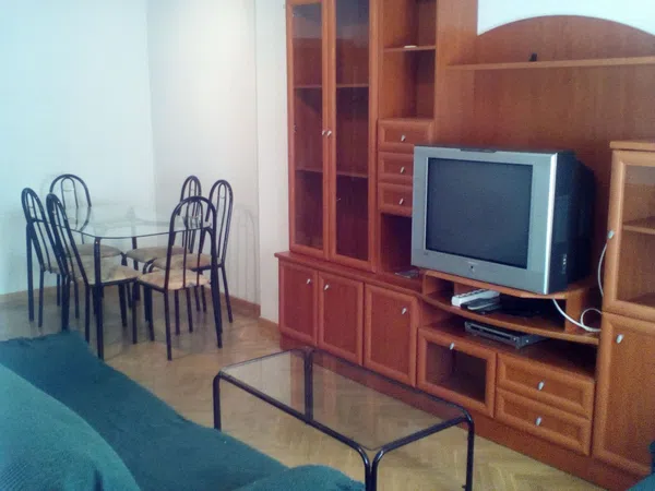 Piso en Puerta de Cuartos - Avda. de Portugal - Foto 1
