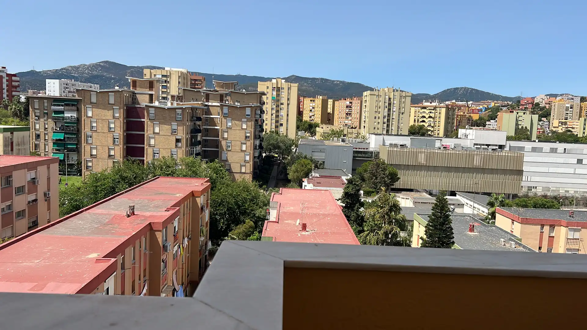 Piso en  Avenida Fuerzas Armadas 19 - Foto 17
