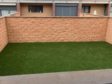 Casa adosada en  Calle Torralba de Calatrava 8 - Foto 5