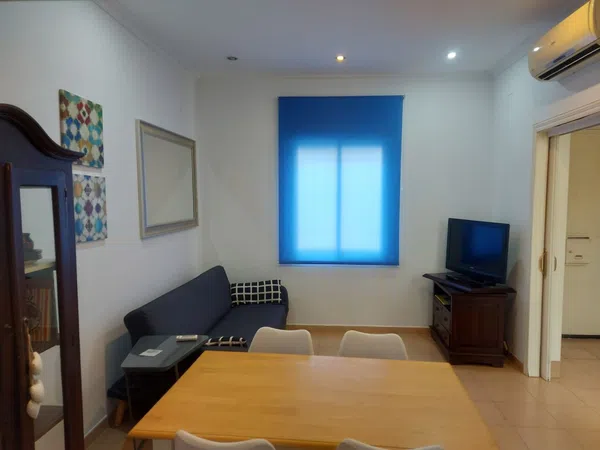 Chalet adosado en Cruz Roja - Capuchinos - Foto 1