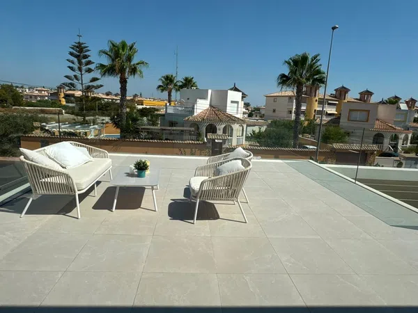 Casa o chalet independiente en Avenida Torrevieja Mz II, 27 -1, Monte Zenia - Foto 36