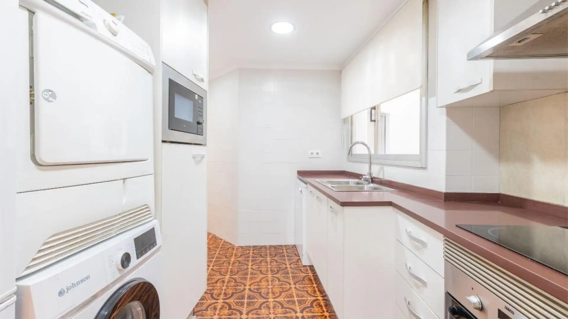 Piso en  Carrer de Yecla 19 - Foto 14