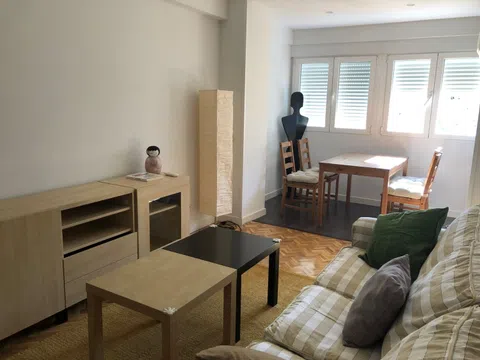 Piso en calle de las Islas Cíes, 23