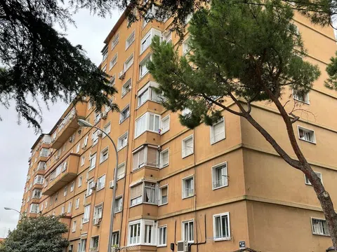 Piso en calle Zújar, 5