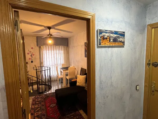 Piso en calle Parla, 4 - Foto 2