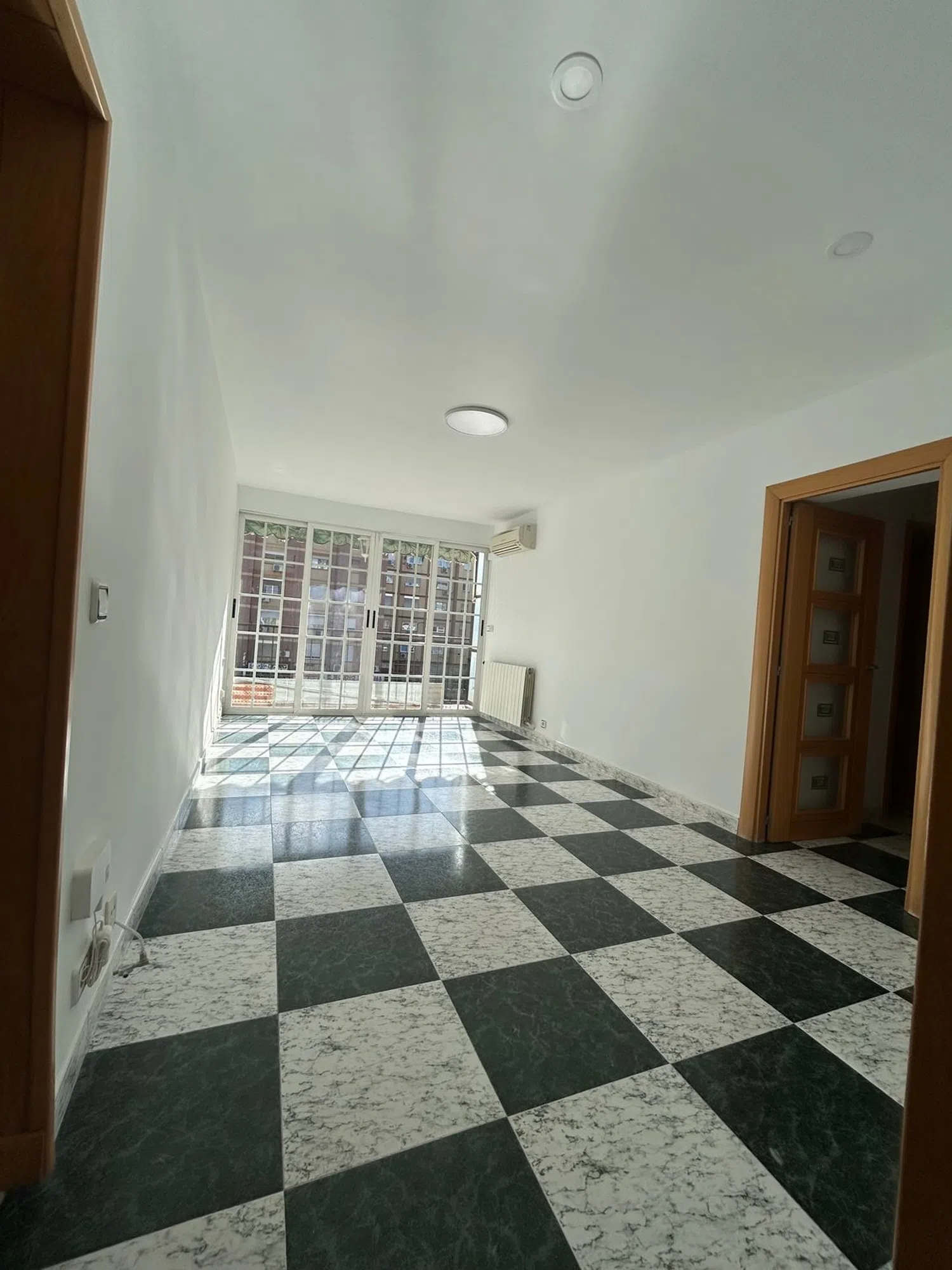 Piso en avenida del Marqués de Corbera, 57 - Foto 7