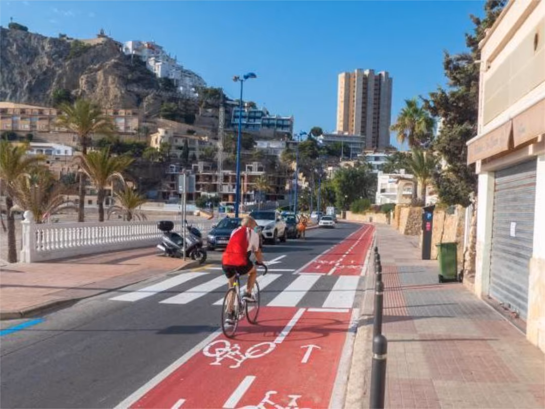 Piso en  Avenida Vicente Llorca Alós 29 - Foto 12