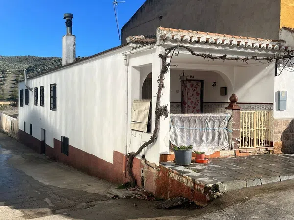 Casa o chalet independiente en Calle Portugueses, 24 - Foto 2