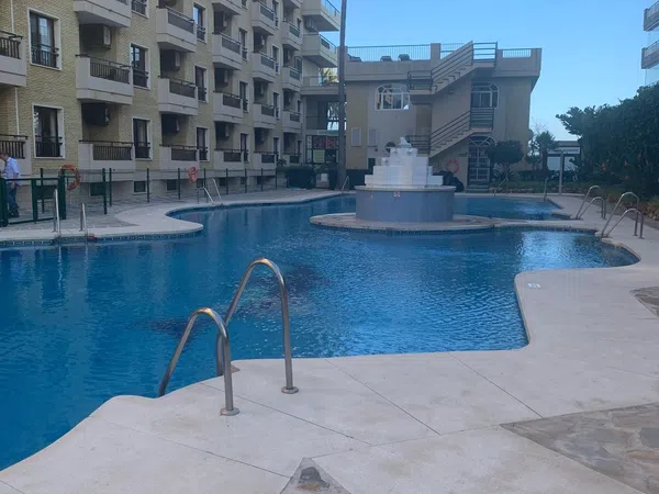 Piso en ronda Edificio, 4
