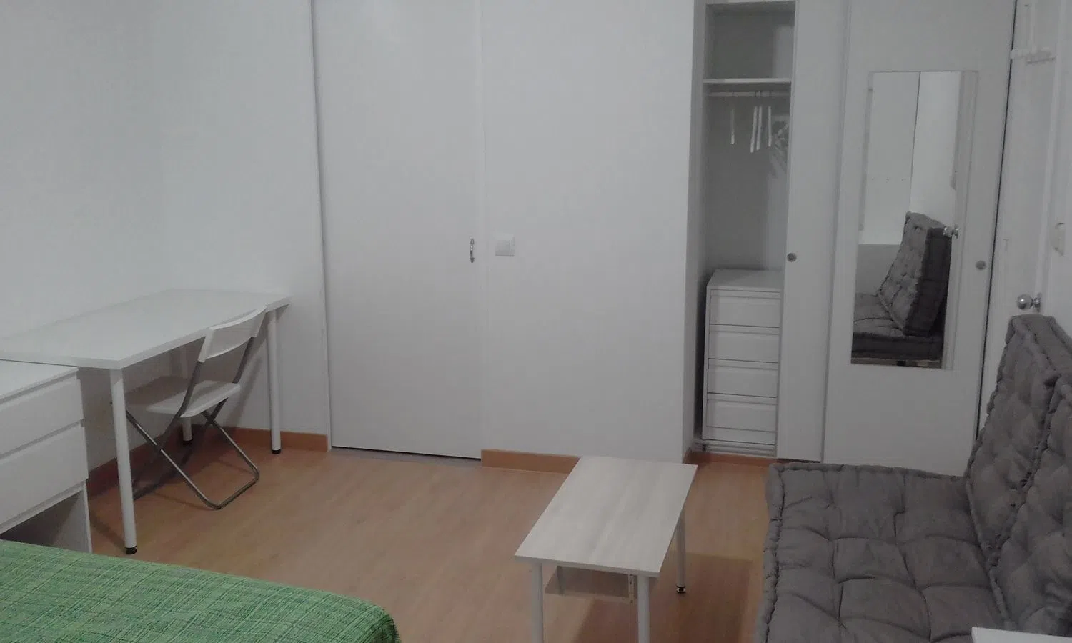 Estudio en calle de la Mare de Déu del Coll, 61 - Foto 3