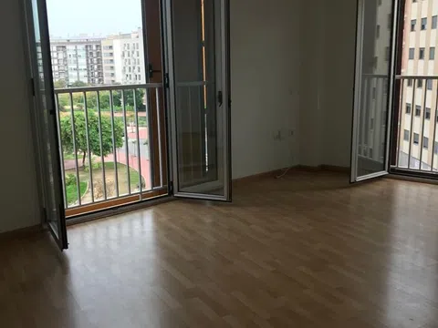 Piso en avenida Antonio Martínez Guirao, 12