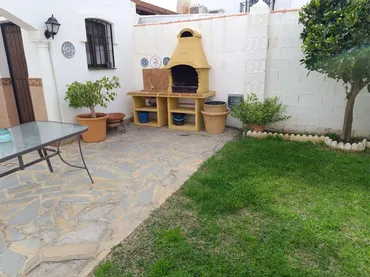 Chalet en  Avenida Descubrimiento 17 - Foto 3
