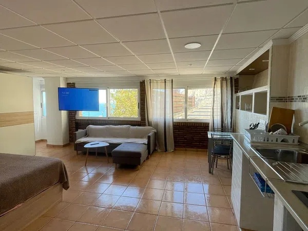 Estudio en Avenida de Villajoyosa, 10 - Foto 2