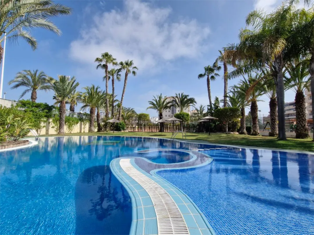 Piso en  Carrer Gran Vía 17 - Foto 3