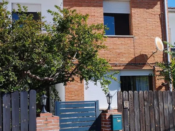 Chalet adosado en Plaza de Santo domingo de la Calzada, 5 - Foto 1