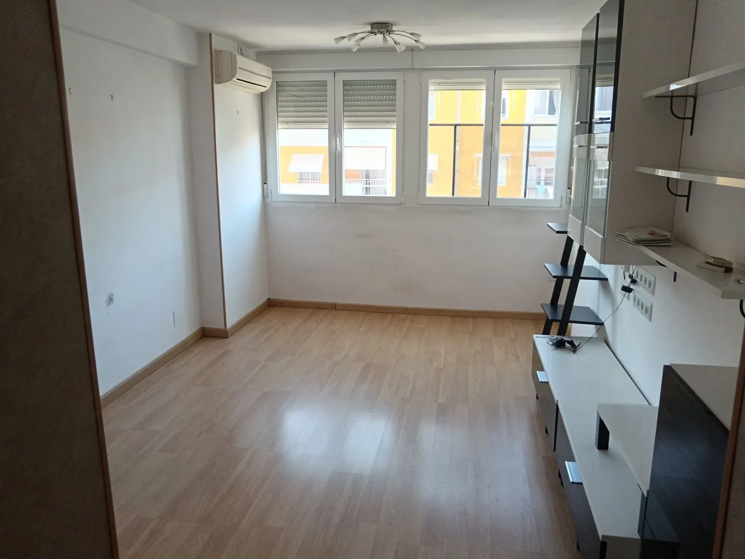 Piso en La Alhóndiga - Foto 12